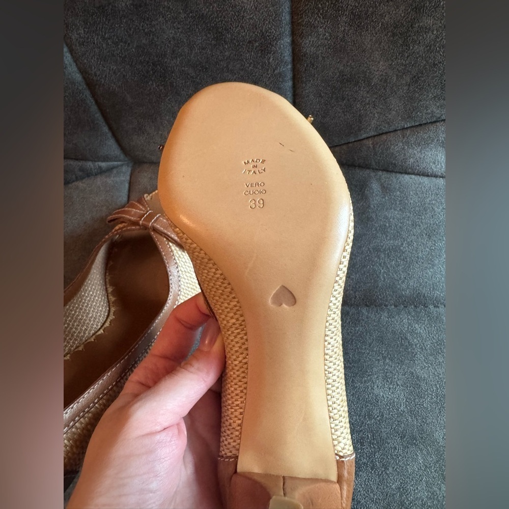 Vintage Moschino Brown and Tan Heels - Picture 8 of 9